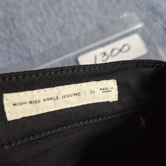 Pacsun Black High-rise Ankle Jeggings Stripe Down The Legs Skinny Size 25 - Picture 6 of 9